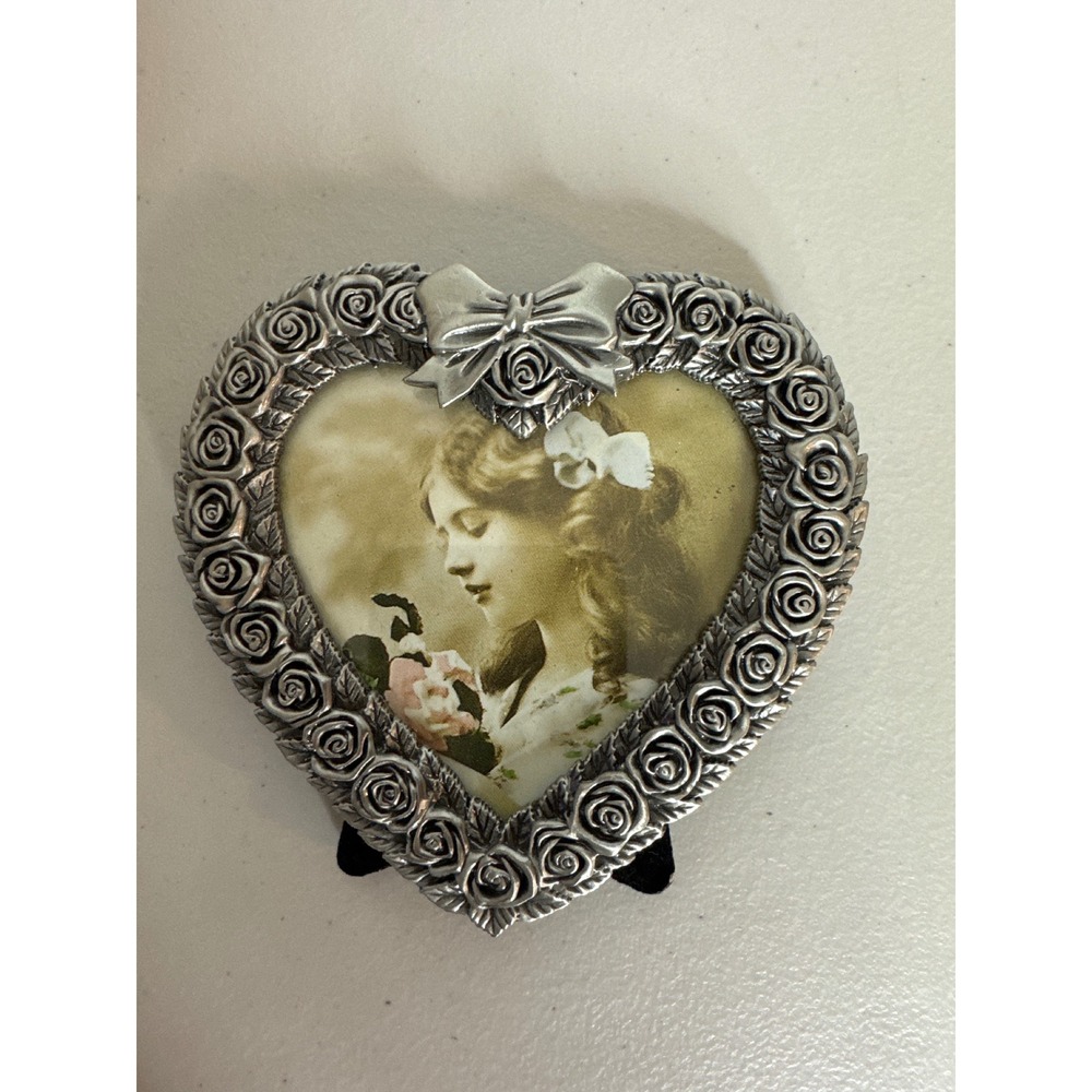 Vintage MT Pewter Tone Heart Picture Frame Rose Floral Bow Victorian Style 3.5in